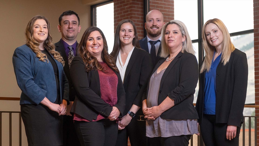 UM Law students and coach: (left to right) Mikayla Schneider, Kelly Lamb, coach Nicole Siefert, Kiki Huettl, Eric Monroe, Bethany Niman and Marisa Owens. 
